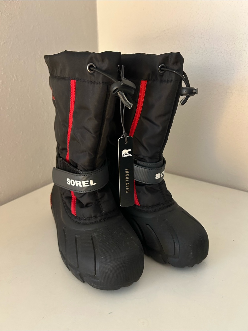 Sorel Winter Flurry Boots |  Black and Red Waterproof Insulated Snow Boots | 2
